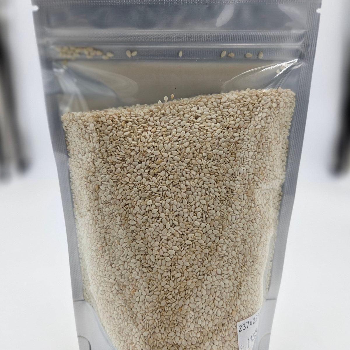 Sesame Seeds (hulled) 8 oz - Natural Zing